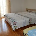 Babic Apartamento Podstrana