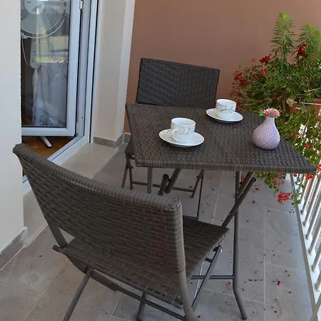 Apartment Babic Podstrana