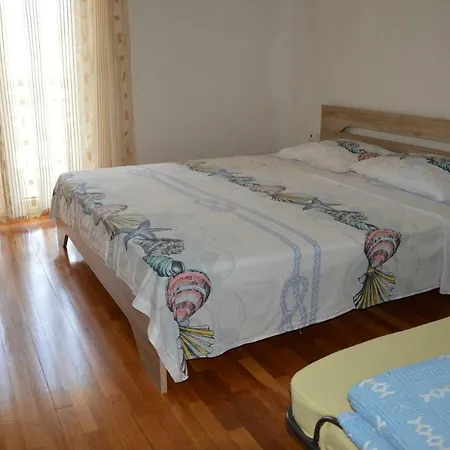 Babic Apartmán Podstrana