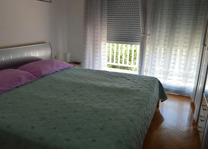 Babic Podstrana